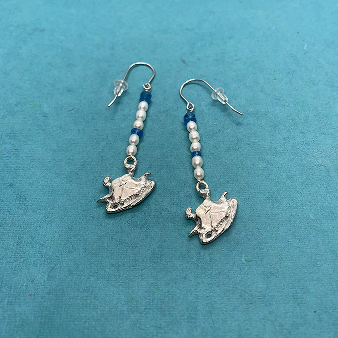 Crab Earrings with Apatite