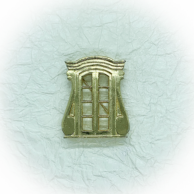 Cabildos window Gold Pin